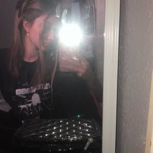 Meet your Posher, Asia